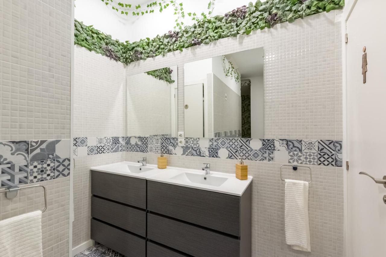 Social - Coliving & Coworking - Madrid Hostel Екстериор снимка
