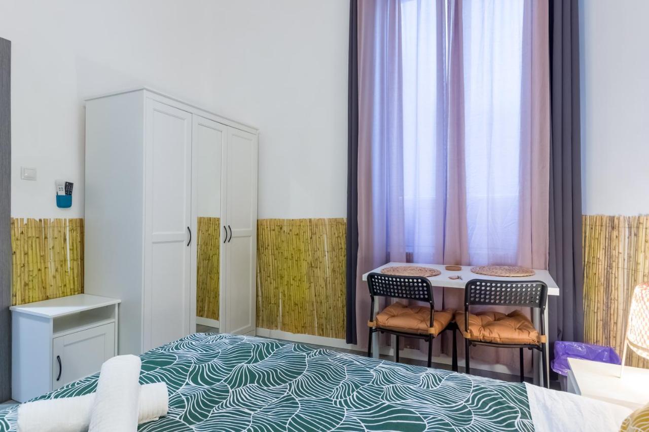 Social - Coliving & Coworking - Madrid Hostel Екстериор снимка
